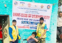 पूर्ण अपांग गंगालाई ह्वीलचेयर प्रदान