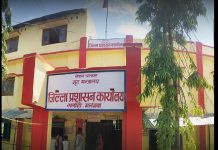 सर्लाहीमा संक्रमितको संख्या ६ सय २७ पुग्यो, १८ को मृत्यु : सरकारी अस्पतालमा जम्मा १ सय ४७ मात्र अक्सिजन सिलिण्डर ,भेन्टिलेटर छदैछैन