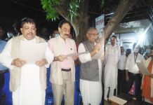 प्रदेश २ मा कांग्रेसबाट तीन मन्त्रीले लिए शपथ,सर्लाहीका प्रदेश सभा सदस्य वीरेन्द्रप्रसाद सिंह युवा तथा खेलकुद मन्त्री नियुक्त