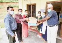 हेल्प डेस्कमार्फत सहरी स्वास्थ्य केन्द्रलाई स्वास्थ्य सामग्री वितरण