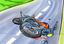 सुमोको ठक्करले मोटरसाइकल चालकको मृत्यु