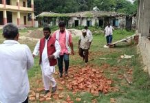 निर्माणाधीन विद्यालय भवनको गाउँपालिका अध्यक्ष महताेले गरे, निरीक्षण ; मापदण्डअनुसार गर्न दिए निर्देशन