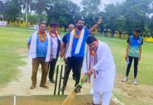 महेन्द्र नारायण निधि मधेस प्रदेश स्तरीय क्रिकेट प्रतियोगिता सुरू ; मन्त्री सिंहले गरे उद्घाटन