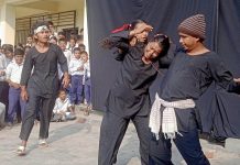 जानकी माविमा चेतनामूलक कचहरी नाटक प्रदर्शन