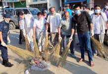 संविधान दिवसको अवसरमा मलंगवामा गरियो, सरसफाइ