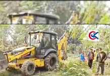 डिभिजन वन कार्यालय सर्लाहीले खाली गरायो; झण्डै तीन बिगाहा अतिक्रमित क्षेत्र