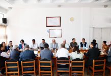 प्रचण्डको आब्हानमा कांग्रेस र एमालेबाहेक दलको बैठक सिंहदरबारमा जारी