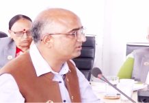 संघीय निजामती सेवा विधेयकमा सुधारका संकेत भए पनि तल्लो तहका कर्मचारी उपेक्षित : सांसद रिजाल