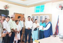 भूमि समस्या समाधान आयोगको पुनःस्थापनाको माग गर्दै सिडियो मार्फत बुझाइयो, ज्ञापनपत्र